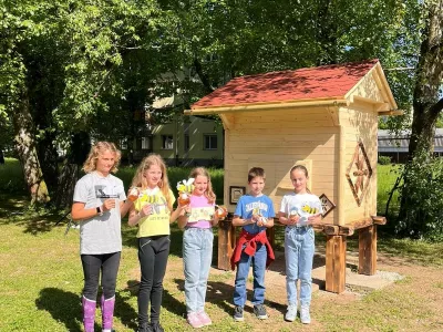 Čebelnjak bodo uporabljali učenci novonastalega čebelarskega krožka.&nbsp;