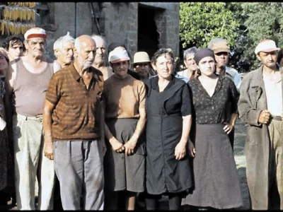 Srečni Lazar, novi film Alice Rohrwacher, je težko opisljiv primer magičnega realizma, ki se zdi kot nekak&scaron;na reinkarnacija del Ermanna Olmija.