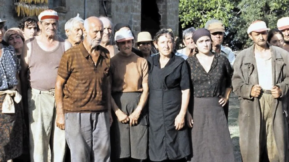 Srečni Lazar, novi film Alice Rohrwacher, je težko opisljiv primer magičnega realizma, ki se zdi kot nekak&scaron;na reinkarnacija del Ermanna Olmija.