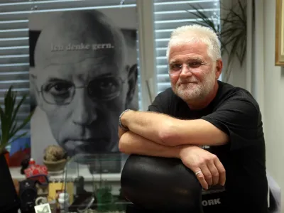 - 01.09.2021 - Igor . agar, filozof, sociolog, jezikoslovec, urednik in univerzitetni profesor - znanstveni svetnik in direktor Javnega raziskovalnega zavoda Pedago&scaron;ki in&scaron;titut, redni profesor retorike in argumentacije <br><br>//FOTO: Toma Skale<br>OPOMBA: DNEVNIKOV OBJEKTIV - INTERVJU 2021<br>