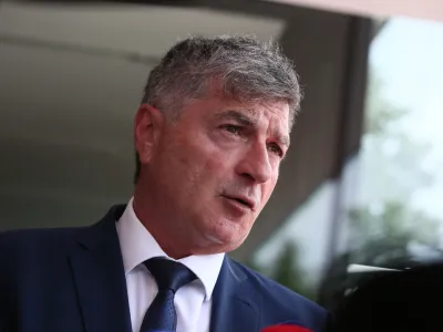 Rudi Medved- 10.06.2019 - srečanje koalicijskih partnerjev, na katerem bodo med drugim razpravljali o predlogu proračuna za leti 2020 in 202 - Kongresni center Brdo //FOTO: Luka Cjuha.