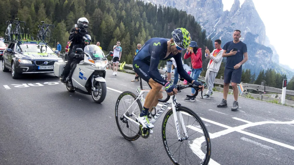 Alejandro Valverde pedals during the 15th 15th stage of the Giro D'Italia, Tour of Italy cycling race from Castelrotto to Alpe di Siusi, Italy, Sunday, May 22, 2016. (Claudio Peri/Ansa via AP Photo) ITALY OUT