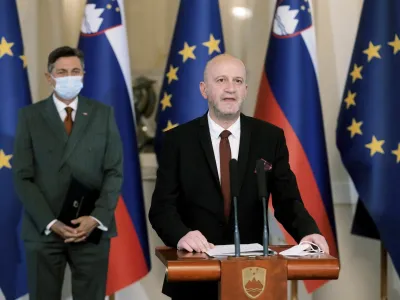 Predsednik drzavne volilne komisije Peter Golob.