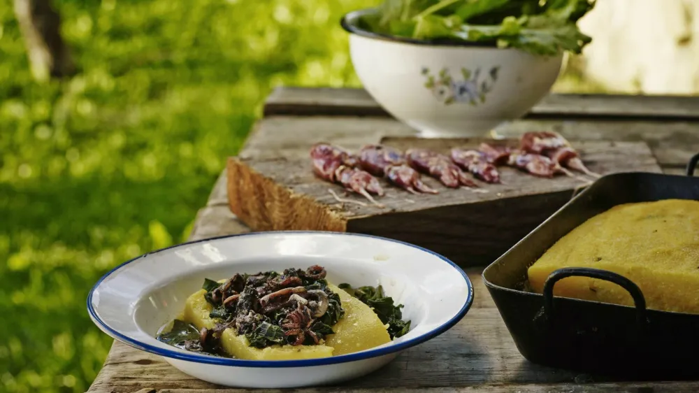 Med prvomajskimi prazniki bo &scaron;e posebno zanimivo v Padni, kjer bo v ospredju domača ponudba oljčnega olja in jedi iz bledeža (blitve). Foto: TZ Portorož