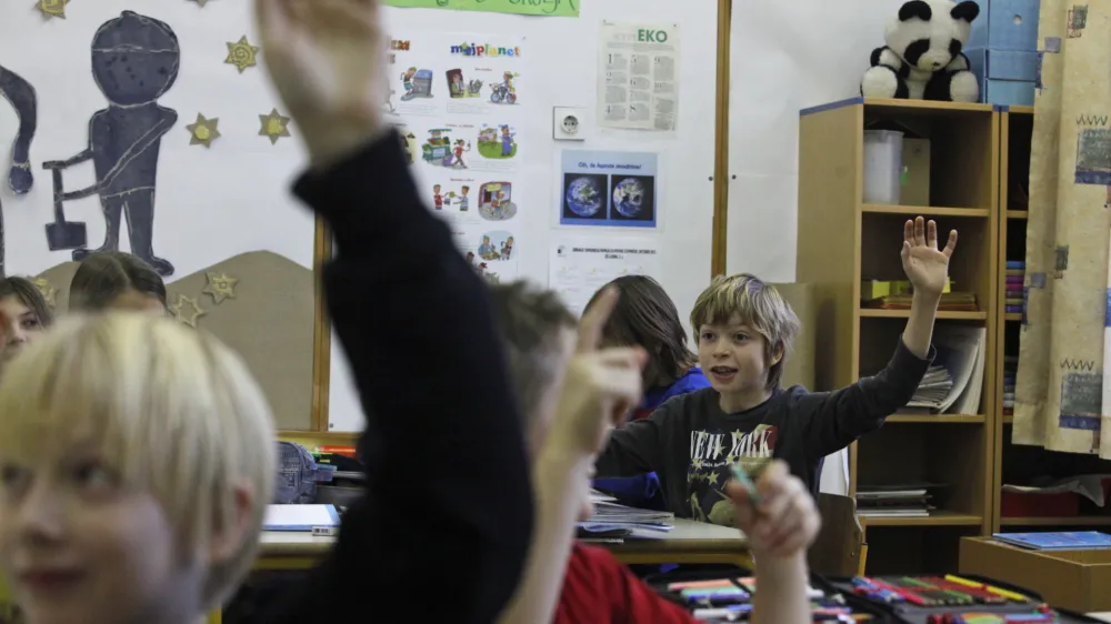 Na ministrstvu za izobraževanje menijo, da premik prihodnjih zimskih počitnic zaradi nordijskega prvenstva v Planici ne bo vplival na pedago&scaron;ki proces. V združenju ravnateljev pa se bojijo, da dvojne počitnice v tako kratki časovni oddaljenosti učencem ne bodo koristile. Fotografija je simbolična.