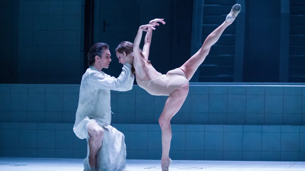 Mojster in Margareta, koreograf Edward Clug, Bol&scaron;oj Theater, balerina Olga Smirnova