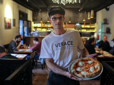 picopek Fabio Caruso   - 18.11.2016 - Picerija Verace - Pizza Napoletana, prva picerija v Ljubljani, ki stree pristno napolitansko pico, Strelika ulica 22,  //FOTO: Jaka Gasar
