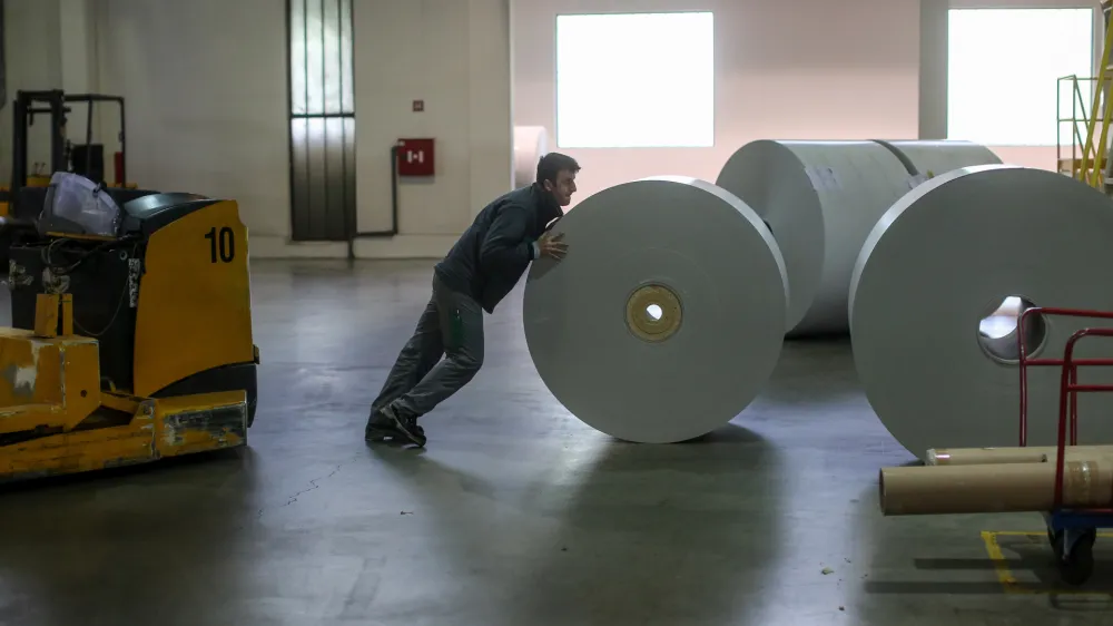 Cene papirja so se zaradi enormnega dviga cen surovin in energentov močno zvi&scaron;ale. Podražitvam časopisov, knjig, zvezkov in učbenikov se ne bo dalo izogniti.