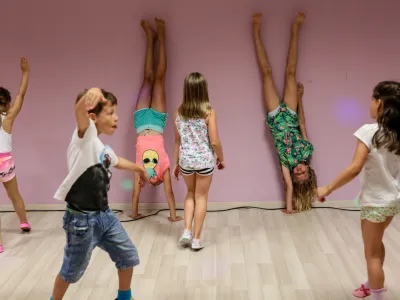 Strokovnjaki ugotavljajo, da bo izmerjeni upad telesne zmogljivosti otrok in mladine v veliki meri vplival tudi na njihovo učno uspe&scaron;nost. Vpliv gibanja na kognitivne sposobnosti otrok je dokazan.