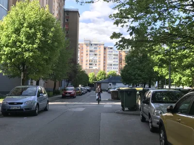 Spremembe pri mejah in velikosti krajevnih skupnosti predvsem v naselju Planina v Kranju naj bi, če bodo potrjene na referendumu, začele veljati &scaron;ele čez &scaron;tiri leta. Foto: Petra Mlakar