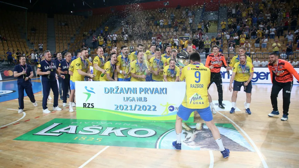 Rokomet Celje PL: SVI&Scaron; Ivanćna Gorica 