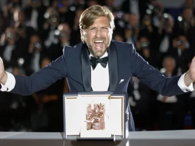 Ruben &Ouml;stlund se je z leto&scaron;njo zlato palmo vpisal na prestižni seznam osmih režiserjev, ki so to nagrado dobili po dvakrat. Foto: Reuters