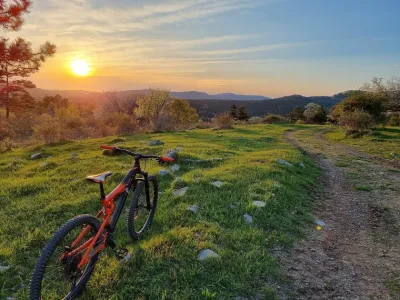 Po Brkinih s kolesom 