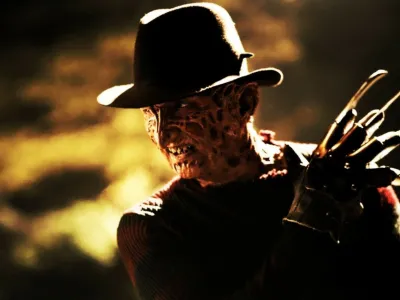 Eden od dveh častnih gostov leto&scaron;njega Grossmnnovega festivala bo ameri&scaron;ki igralec in režiser Robert Englund, ki je znan predvsem po vlogi množičnega morilca Freddyja Kruegerja (na fotografiji) iz filma Mora v ulici brestov in njegovih nadaljevanj.
&nbsp;