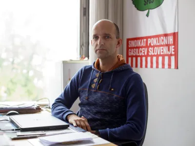 - 27.09.2017 - David varc, sindikalist - sekretar Sindikata poklicnega gasilstva Slovenije //FOTO: Matja Rut