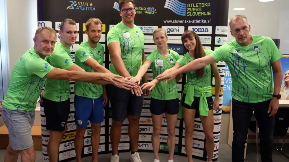 - 04.07.2022 &ndash; Atletska zveza Slovenije (AZS) &ndash; atletska reprezentanca pred odhodom na 18. svetovno prvenstvo na prostem v Oregon, atleti//FOTO: Tomaž Skale
