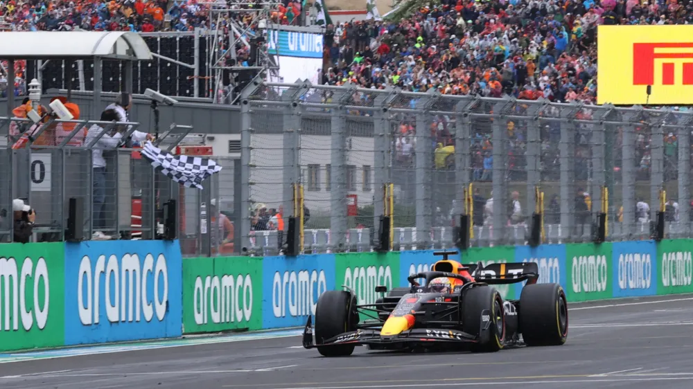 Max Verstappen se je veselil že osme zmage na 13. leto&scaron;nji dirki svetovnega prvenstva formule 1.