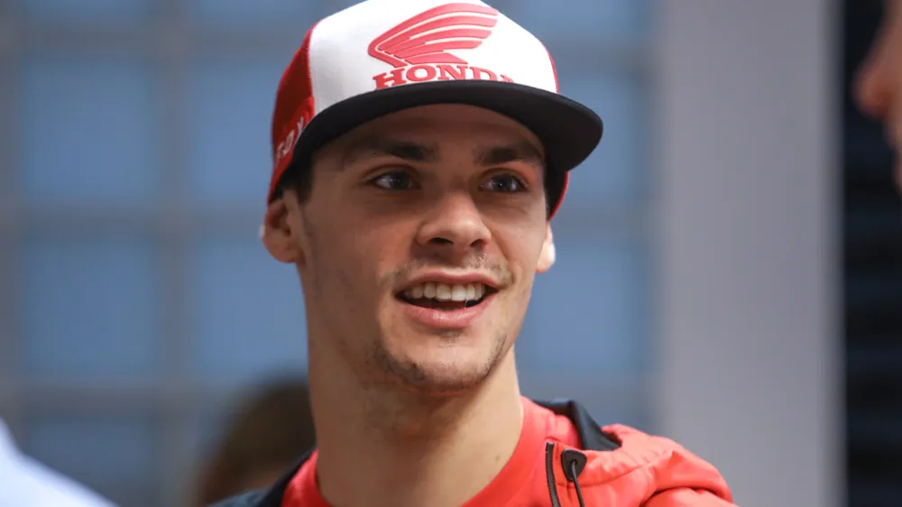 motokrosist Tim Gajser, - 12.02.2020  AMZS - Avto-moto port - motociklizem  motokros - motokrosisti pred začetkom nove tekmovalne sezone - //FOTO: Luka Cjuha.