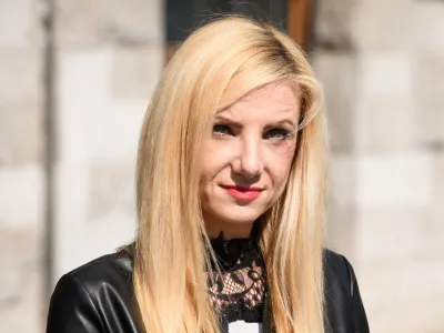 Ljubljana, pred DZ.<br>Poslanca LMS Tina Heferle je po koncu seje kolegija predsednika DZ dala izjavo za medije.