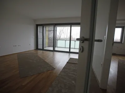 - oskrbovana stanovanja Murgle v lasti Javnega stanovanjskega sklada MOL, Mokr&scaron;ka ulica 16<br><br><br>//FOTO: Luka Cjuha