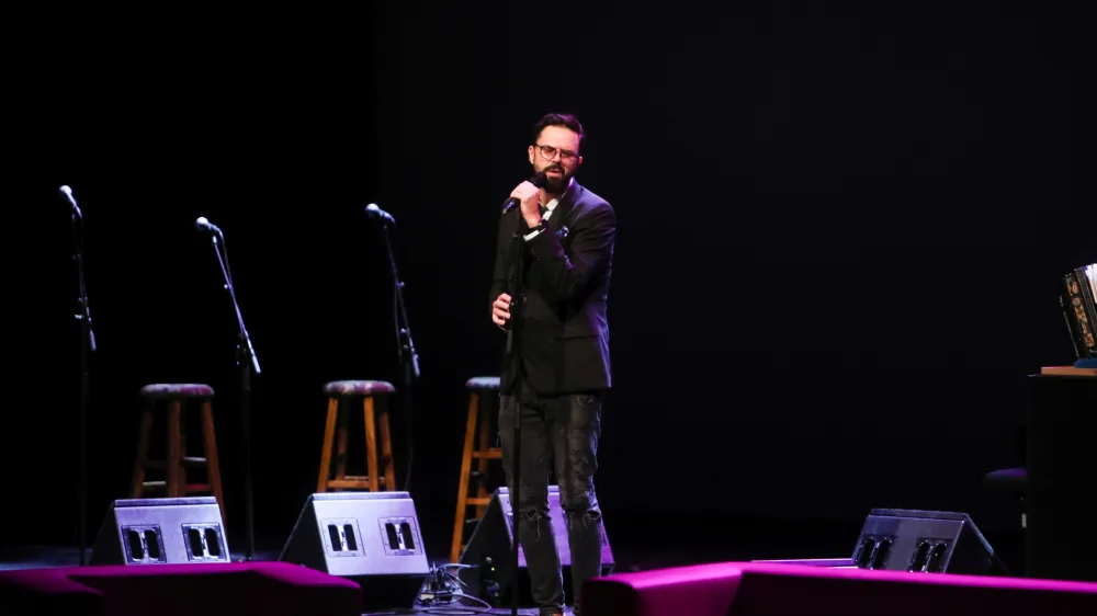 Petar Gra&scaron;o je vesel, da bo nastopil na koncertu v Beogradu. F Bojan Velikonja