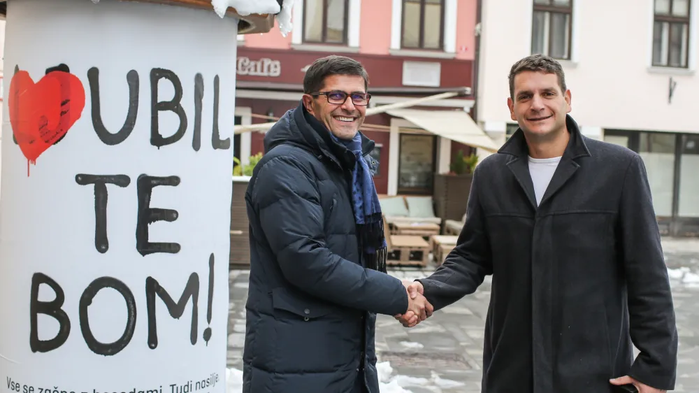 kandidat za župana Kranja Matjaž Rakoveckandidat za župana Kranja Zoran Stevanović- 21.11.2018 - Lokalne volitve 2018 &ndash; drugi krog - Dnevnikovo soočenje kranjska županska kandidata Matjaža Rakovca in Zorana Stevanovića  //FOTO: Bojan Velikonja