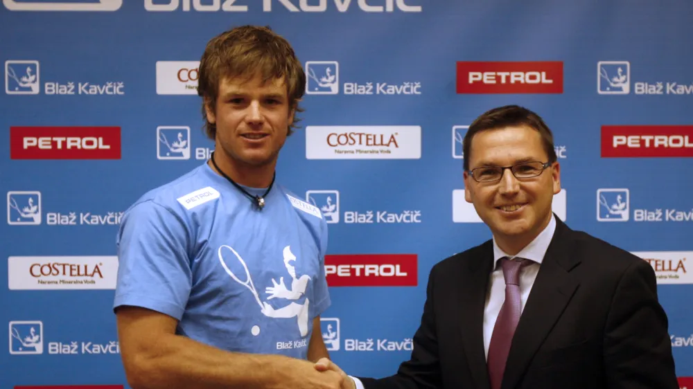 tenisač Blaž Kavčič in član uprave&nbsp; Petrol Roman Dobnikar,<br>- novinarska konferenca teni&scaron;kega igralca Blaža Kavčiča - //FOTO: Bojan Velikonja