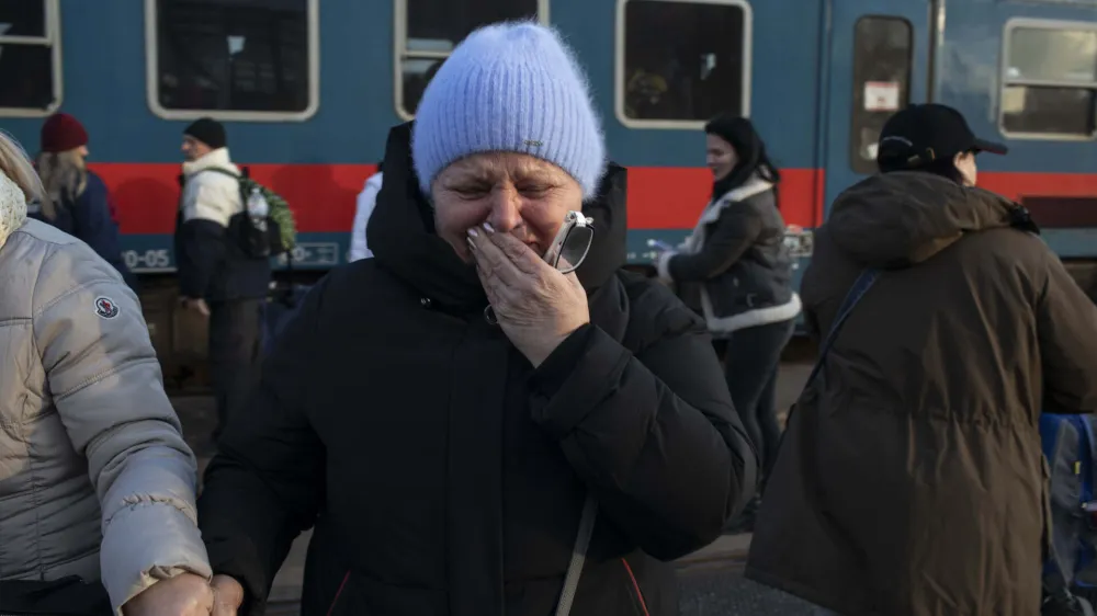 - Madžarska - železni&scaron;ka postaja Zahony, - ukrajinski begunci-<br><br><br>- 08.03.2022 - Vojna v Ukrajini - kamion humanitarne pomoči na poti iz Slovenije v Ukrajino iz Ljubljane v Užgorod<br><br><br>//FOTO: Jaka Gasar<br>