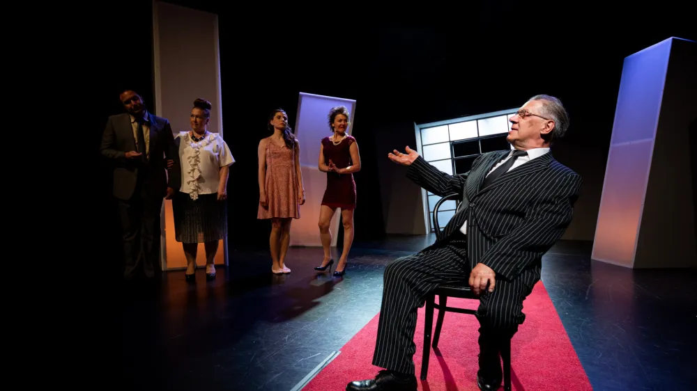 Za narodov blagor, režija Gojmir Le&scaron;njak Gojc, <br><br>Arhiv: &scaron;entjakobsko gledali&scaron;če Ljubljana, fotograf Ale&scaron; Ko&scaron;ir<br>