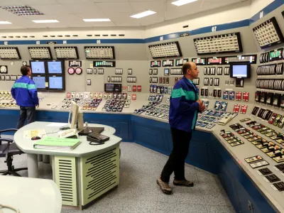 - kontrolna soba - simulator<br><br><br>- 29.09.2016 - Nuklearna elektrarna Kr&scaron;ko (NEK) - Jedrska elektrarna Kr&scaron;ko (JEK) - proizvodnja električne energije - <br><br><br><br>//FOTO: Luka Cjuha.<br>