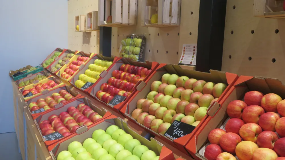 Evrosad zmanj&scaron;uje pridelavo jabolk in povečuje pridelavo drugega sadja, zelenjave in krompirja. F Dragana Stanković