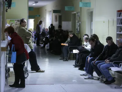 - bolnica - čakalnica - pacienti<br><br><br>- 09.12.2014 - Splo&scaron;na bolni&scaron;nica Slovenj Gradec - <br><br><br><br>//FOTO: Jaka Gasar