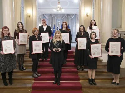 Inženirka leta 2021 je postala Nata&scaron;a Kovačević (v sredini). Foto: Andrej Križ