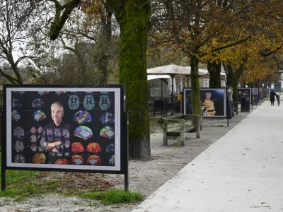 - 23.11.2022 - Razstavni prostor Krakovski nasip v Ljubljani &ndash; razstava Portreti znanosti, portreti vrhunskih raziskovalk in raziskovalcev Univerze v Ljubljani //FOTO: Nik Erik Neubauer