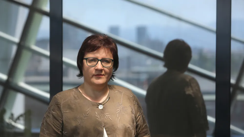 Vladni popis cen osnovnih živil je predvsem brezplačna promocija za trgovca, ki je na popisu najcenej&scaron;i, je prepričana direktorica Zbornice kmetijskih in živilskih podjetij Tatjana Zagorc.