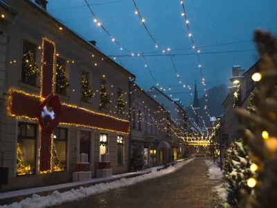 Pravljično okra&scaron;eno Celje