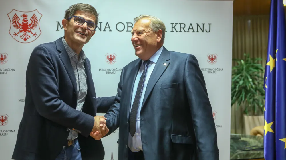 Župansko tekmo v Mestni občini Kranj bosta zapečatila sedanji župan Matjaž Rakovec in njegov izzivalec Ivo Bajec.
&nbsp;