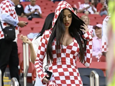 Ivana Knoll je najbolj prepoznavna navijačica hrva&scaron;ke nogometne reprezentance. F instagram