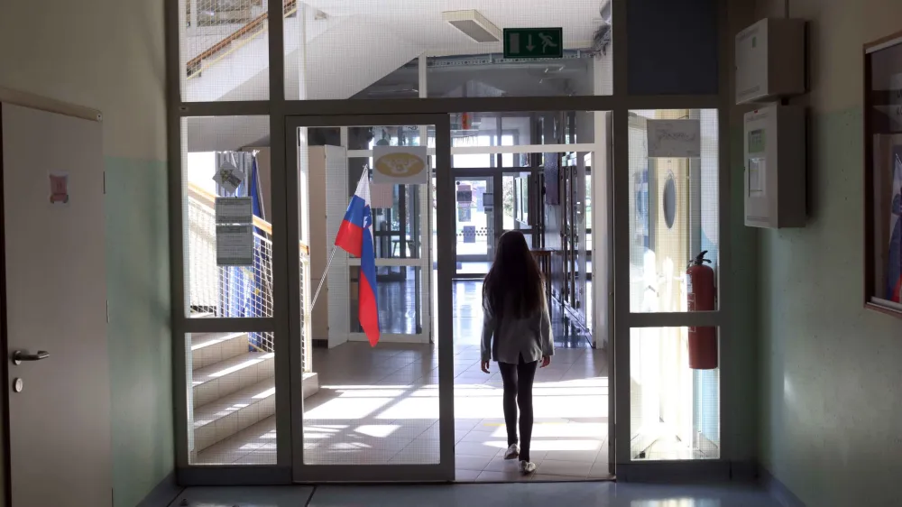 - simbolična fotografija - &scaron;olstvo - izobraževanje - <br><br>- 10.10.2022 &ndash; Osnovna &scaron;ola O&Scaron; Preserje pri Radomljah, Pelechova cesta 83, Radomlje <br><br>//FOTO: Tomaž Skale<br>