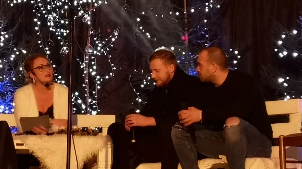 Čiro in Smirbe, kar sta njuni umetni&scaron;ki imeni, sta se spoznala prav v Radečah, danes sta oba uspe&scaron;na reparja. In oba sta v življenju na&scaron;la pravo pot.&nbsp;