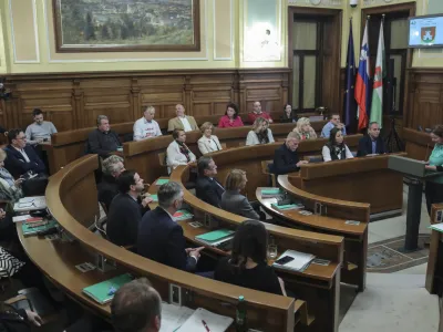 - 12.12.2022 &ndash; Mestna občina Ljubljana &ndash; 1. seja MOL - potrditev mandatov novih svetnikov in prisega župana //FOTO: Jaka Gasar