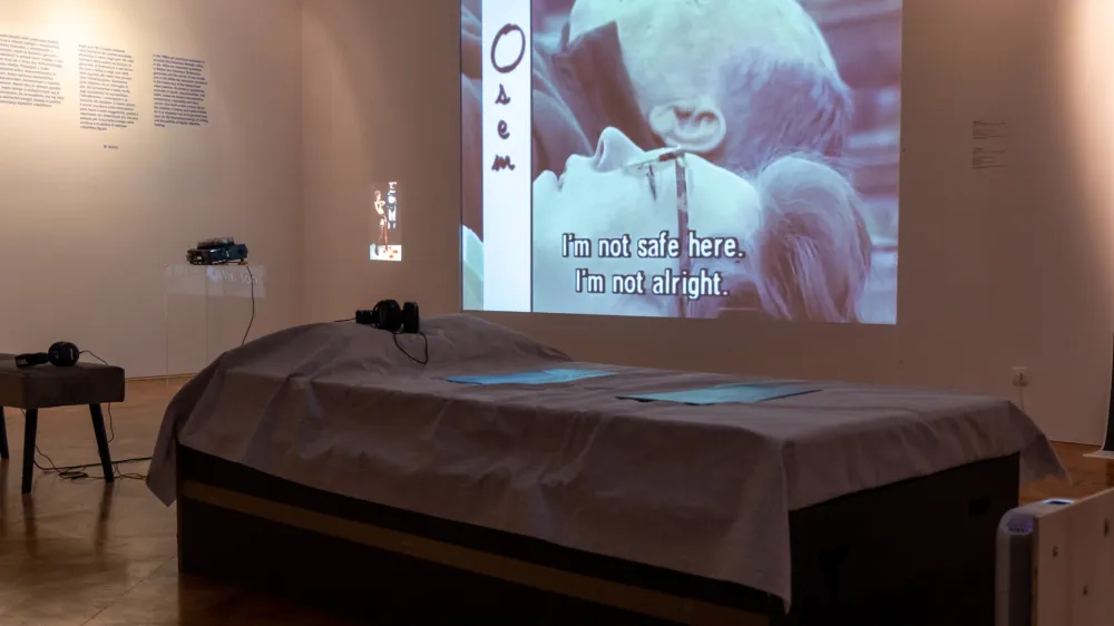 Galerija Loža Koper: Marina Gržinić & Anina &Scaron;mid. Odpadni&scaron;ke zgodovine 1982 &ndash; 2022