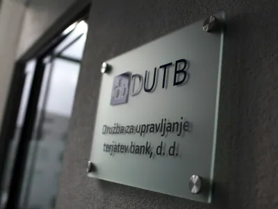 simbolična fotografija - Družba za upravljanje terjatev bank (DUTB) oziroma t.i. slaba banka - - //FOTO: Luka Cjuha