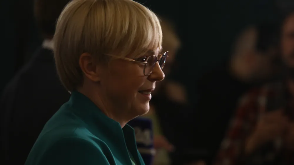 Nata&scaron;a Pirc Musar, kandidatka za predsednico republike<br><br>Volilni &scaron;tab predsedni&scaron;ke kandidatke Nata&scaron;e Pirc Musar -<br><br>&nbsp;<br><br>- 23.10.2022 &ndash; Predsedni&scaron;ke volitve 2022 -&nbsp;sedme volitve za petega predsednika republike v samostojni Sloveniji &ndash; volilci so volili med sedmimi kandidati &ndash; Milanom Brglezom,&nbsp;Janezom Ciglerjem Kraljem, Anžetom Logarjem, Nata&scaron;o Pirc Musar, Vladimirjem Prebiličem in Sabino Senčar<br><br>&nbsp;<br><br>//FOTO: Luka Cjuha<br><br>