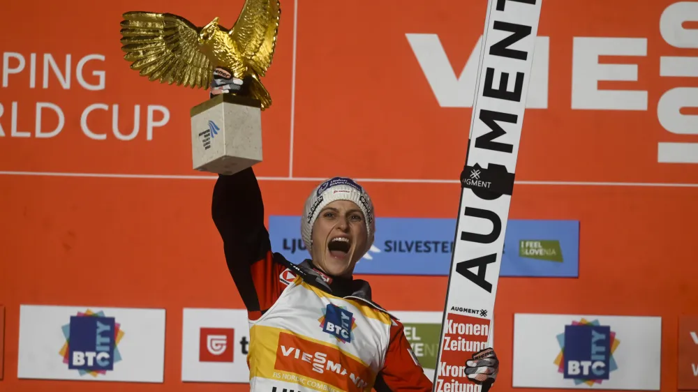 Eva Pinkelnig- 1.1.2023 &ndash; FIS Silvestrska turneja v smučarskih skokih za ženske na Ljubnem.//FOTO: Nik Erik Neubauer