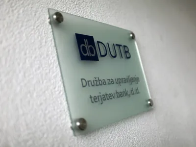 prostori DUBT- 16.12.2013 - Družba za upravljanje terjatev bank (DUTB) oziroma t.i. slaba banka,  direktorja predstavila potek aktivnosti v naslednjih tednih in mesecih; upravni odbor - uprava - vodstvo//FOTO: Luka Cjuha