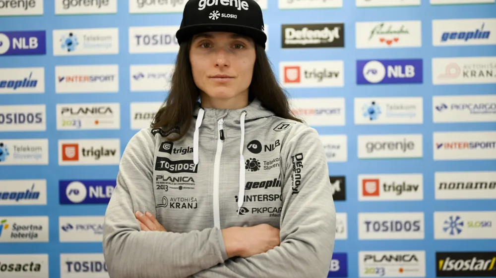 Eva Urevc- 11.11.2022 &ndash; smučarska reprezentance v teku na smučeh pred začetkom nove sezone svetovnega pokala; smučarski tekači //FOTO: Nik Erik Neubauer