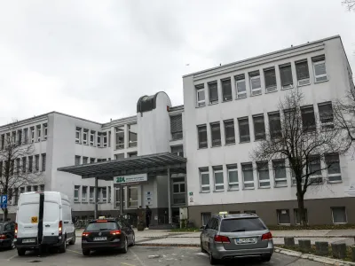 - 05.01.2023 - Zdravstveni dom ZD Bežigrad, Kržičeva ulica 10 v Ljubljani&nbsp;//FOTO: Luka Cjuha