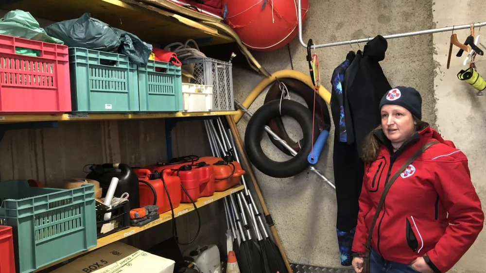 Meta Zupančič, vodja podvodne re&scaron;evalne službe, meni, da bo intervencij v prihodnjih letih zaradi vse večjega obiska gorenjskih krajev &scaron;e več.