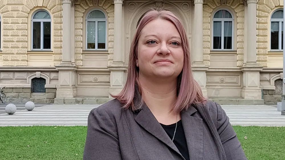 dr. Tina Cvahte Ojsterj&scaron;ek, docentka, Fakulteta za logistiko Univerze v Mariboru